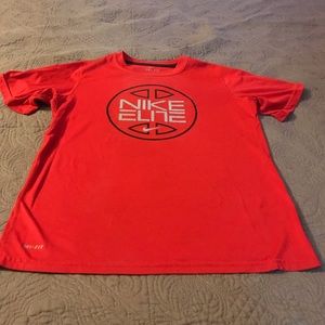 Boys Nike T-shirt